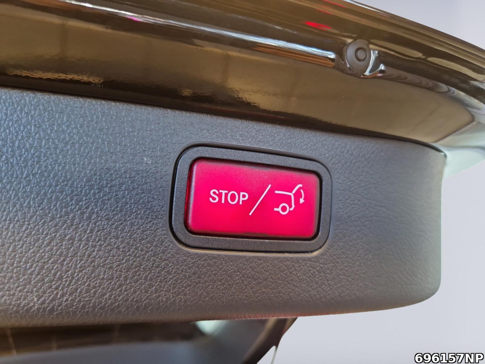 Fahrzeugabbildung Mercedes-Benz C 300 d T AMG AHK Night Kamera LED Ambiente