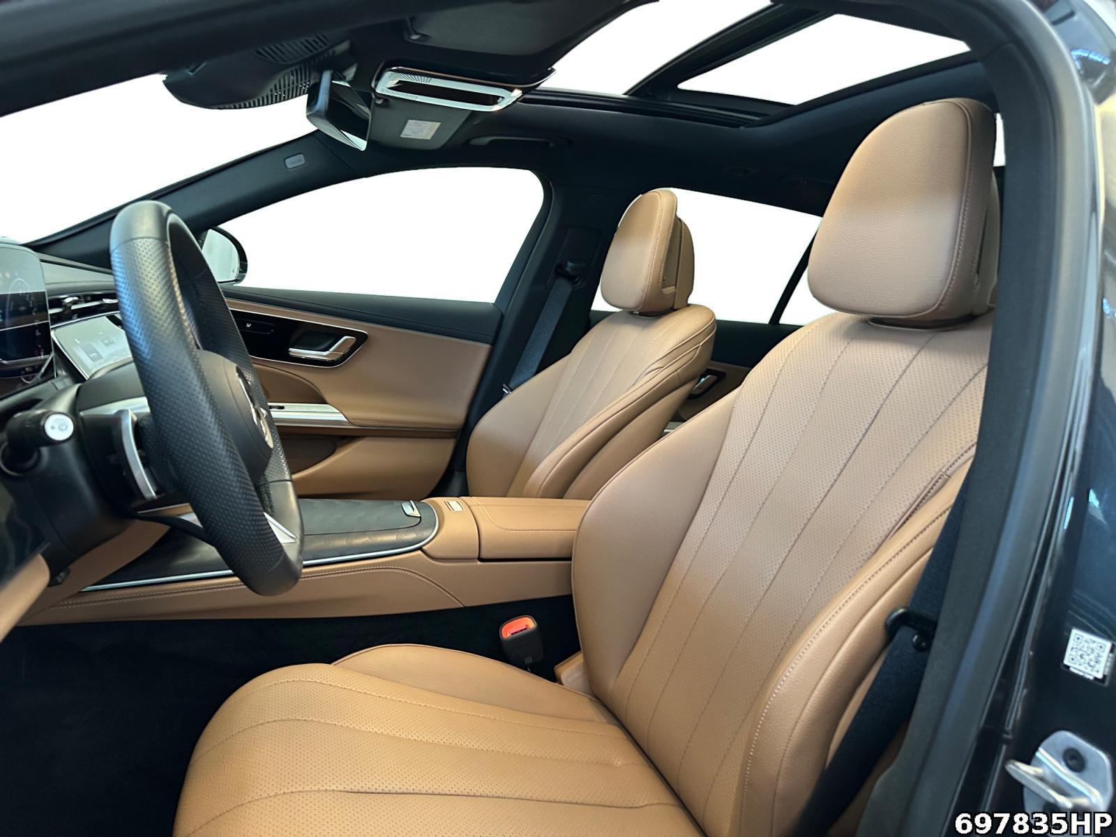 Fahrzeugabbildung Mercedes-Benz E 300 e T AMG AHK Pano 360° Keyless Distronic
