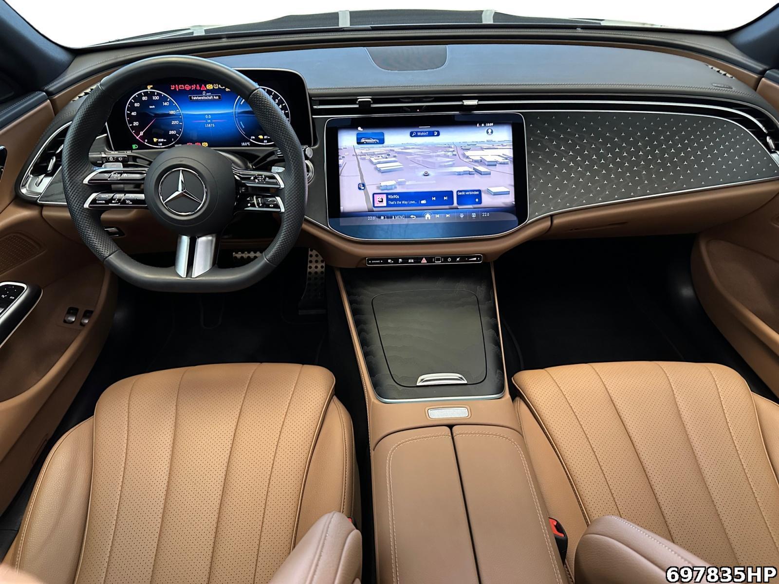Fahrzeugabbildung Mercedes-Benz E 300 e T AMG AHK Pano 360° Keyless Distronic