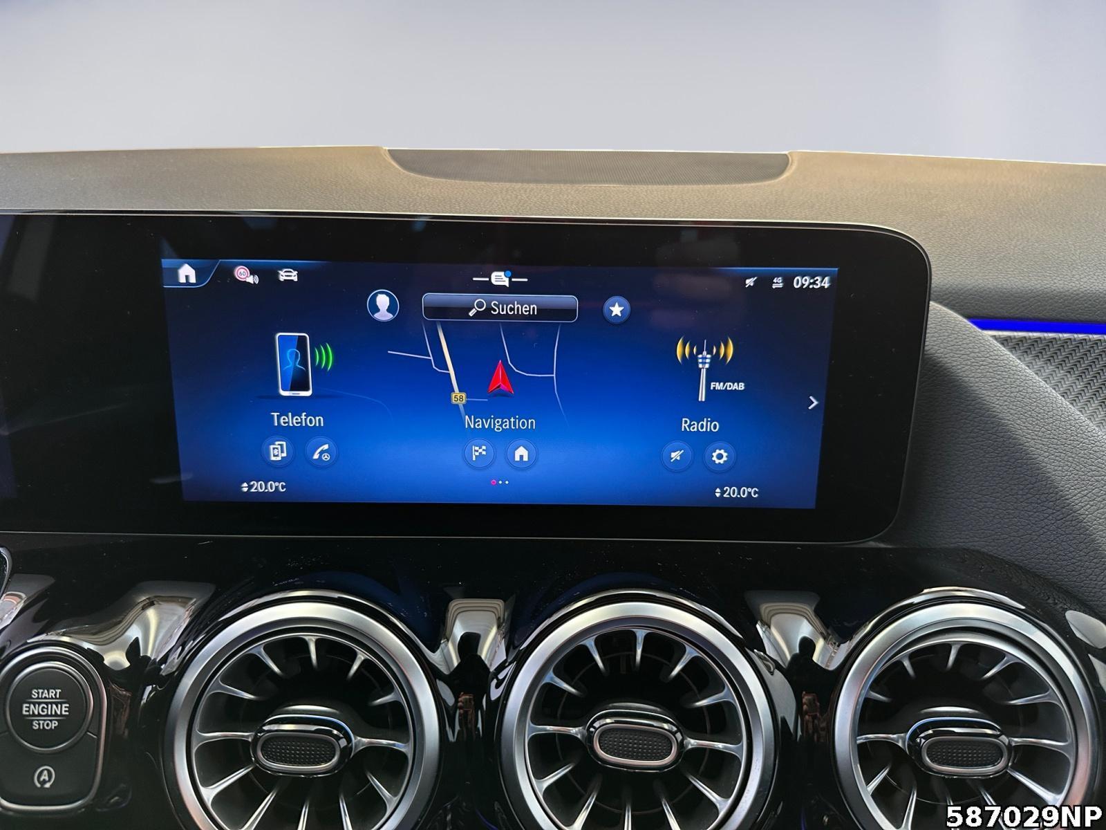 Fahrzeugabbildung Mercedes-Benz B 180 AMG Line Ambientebeleuchtung Apple CarPlay