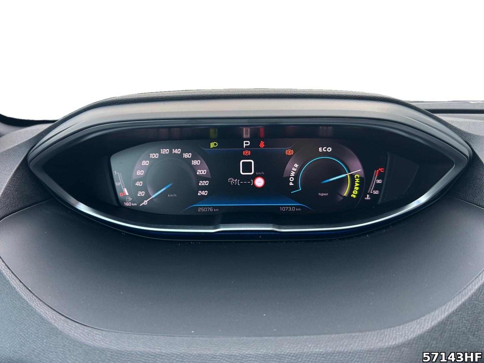 Fahrzeugabbildung Peugeot 3008 Allure +SHZ+MILDHYBRID+CARPLAY+LED+