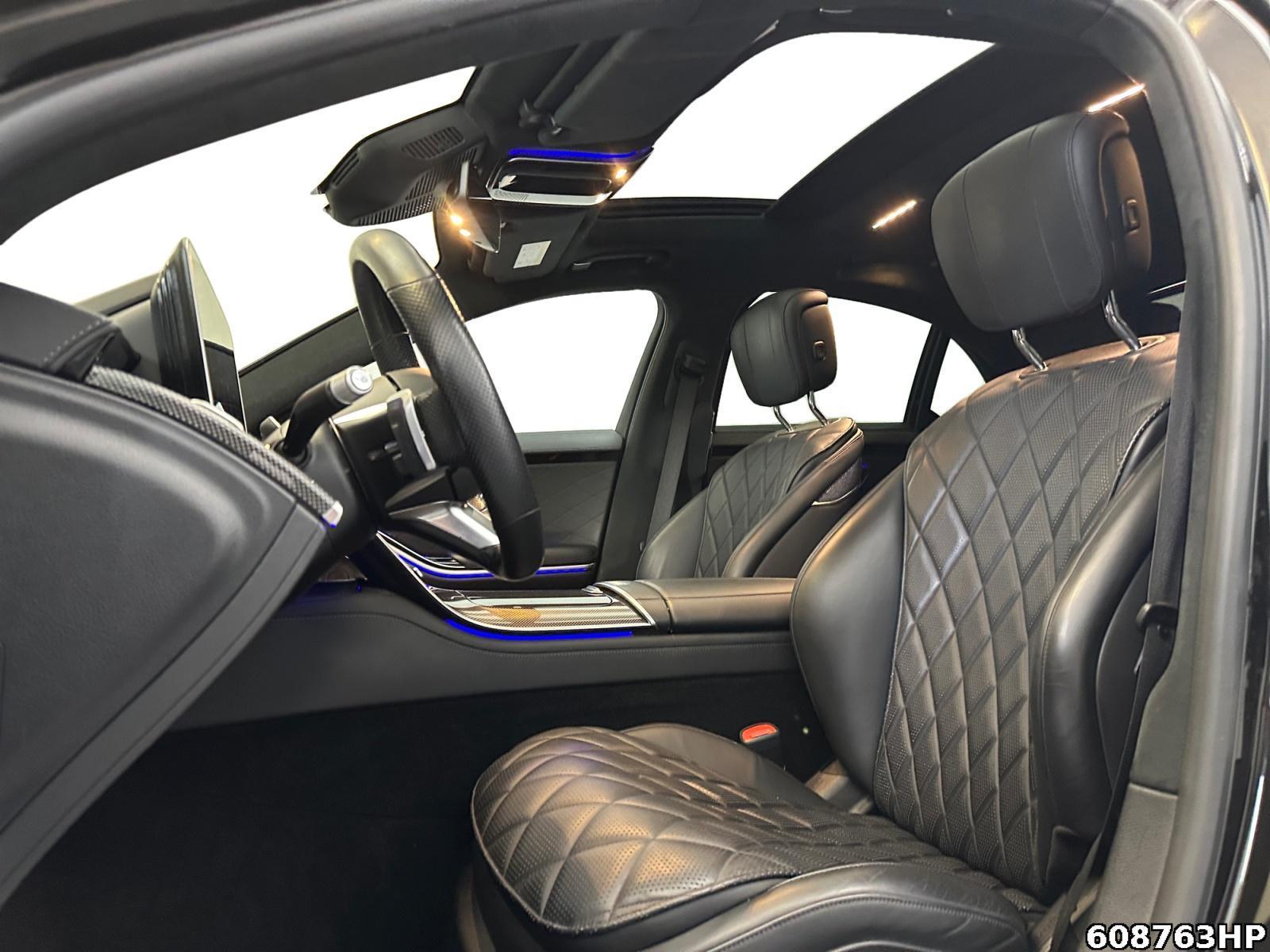 Fahrzeugabbildung Mercedes-Benz S 350 d AMG Line Burmester Panoramadach HuD 21