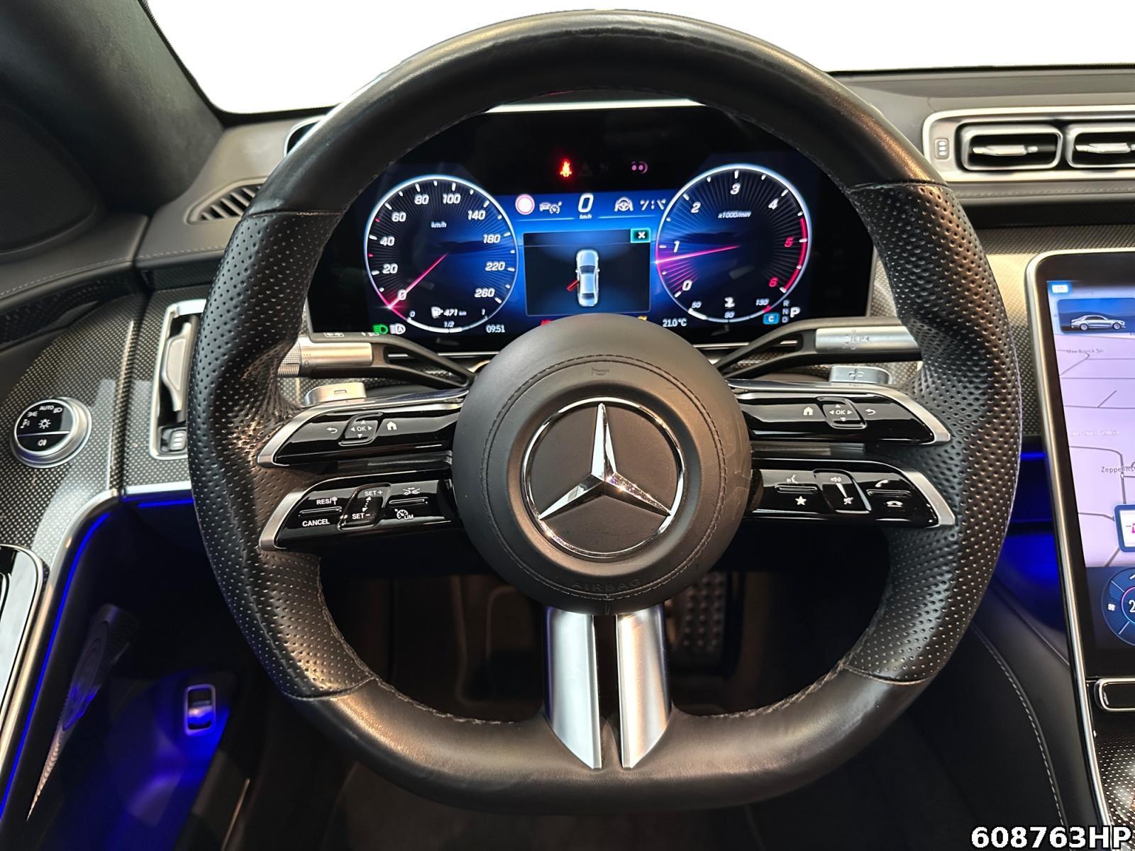 Fahrzeugabbildung Mercedes-Benz S 350 d AMG Line Burmester Panoramadach HuD 21