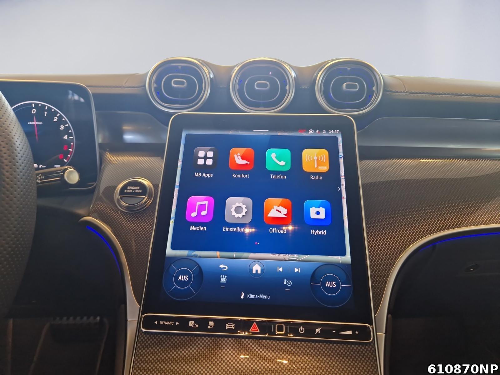 Fahrzeugabbildung Mercedes-Benz GLC 300 de 4M AMG AHK Pano Digital 360° Memory