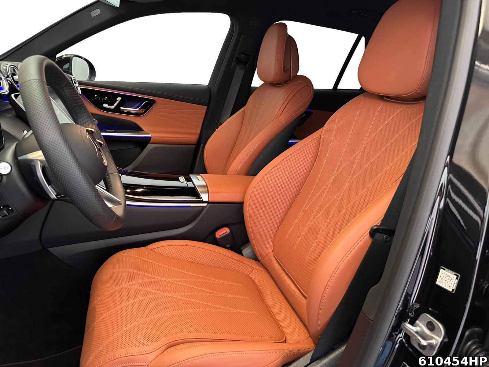 Fahrzeugabbildung Mercedes-Benz GLC 300 de 4M AMG AHK Burmester 20
