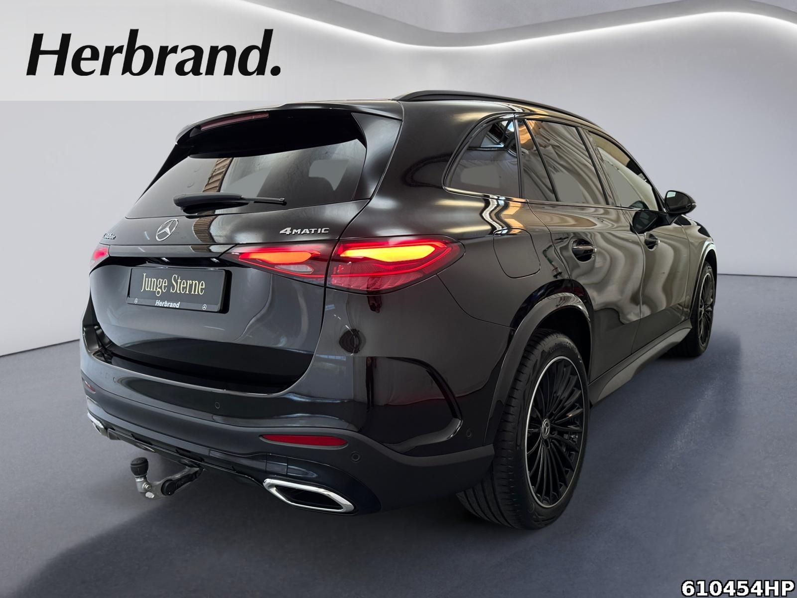 Fahrzeugabbildung Mercedes-Benz GLC 300 de 4M AMG AHK Burmester 20