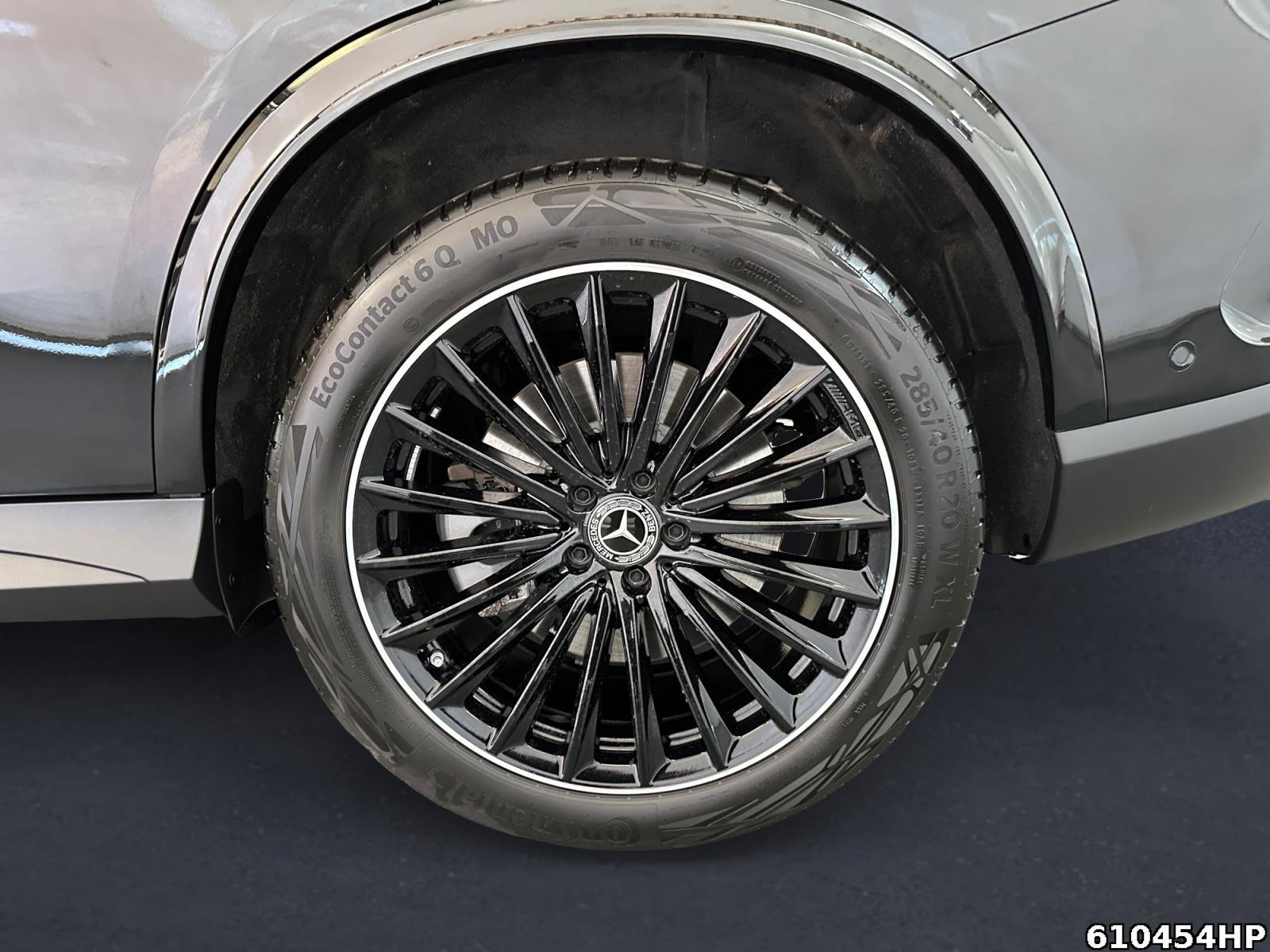 Fahrzeugabbildung Mercedes-Benz GLC 300 de 4M AMG AHK Burmester 20