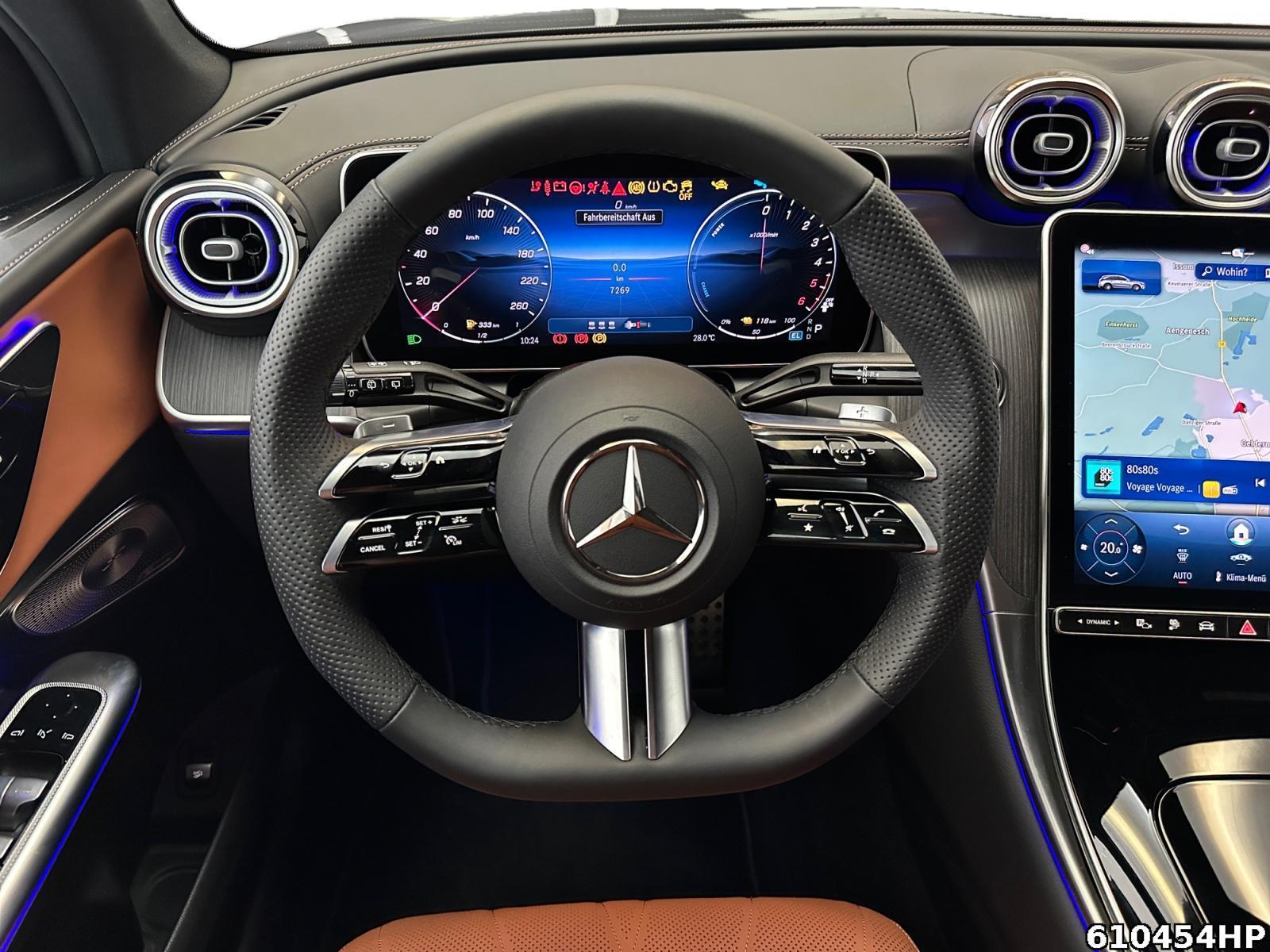 Fahrzeugabbildung Mercedes-Benz GLC 300 de 4M AMG AHK Burmester 20