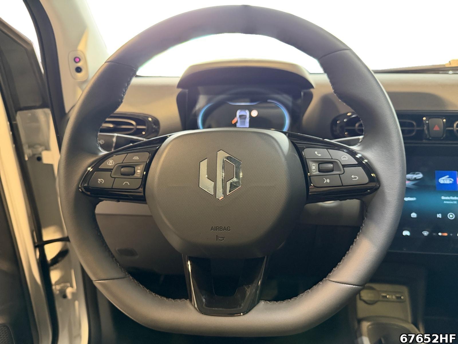 Fahrzeugabbildung Leapmotor T03 Navi*Totwinkel*DAB*Kamera*Panorama*ACC*