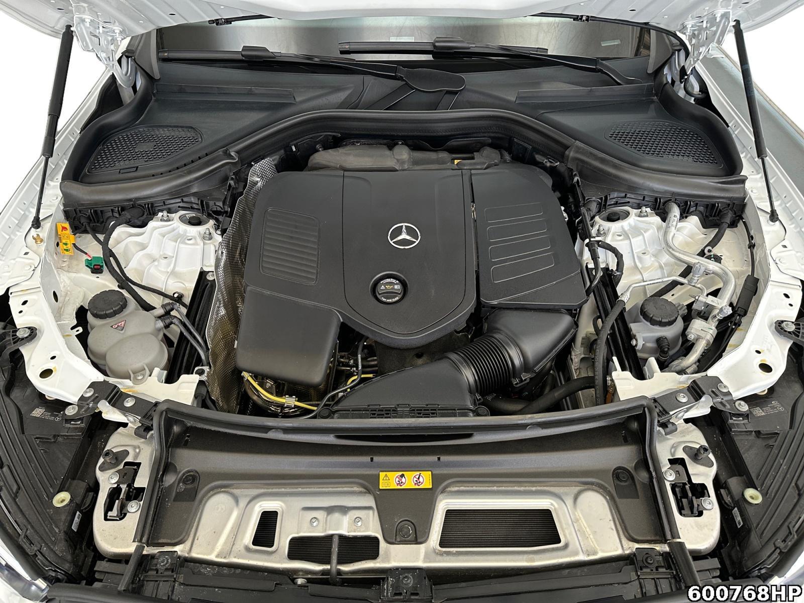 Fahrzeugabbildung Mercedes-Benz GLC 300 e 4M AMG Night PANO AHK Ambiente MEMORY
