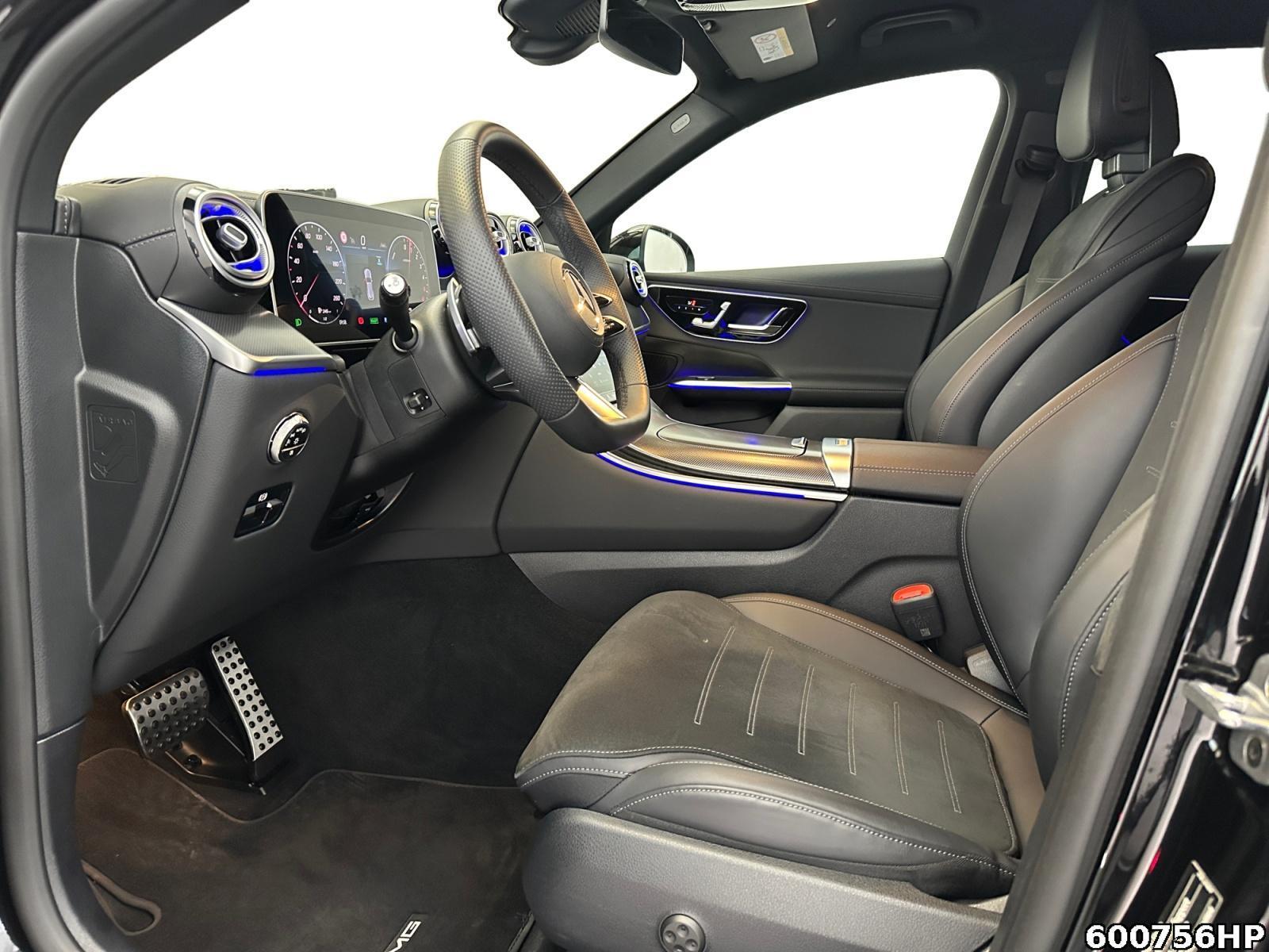 Fahrzeugabbildung Mercedes-Benz GLC 300 de 4M AMG AHK DigitalLight Night Memory