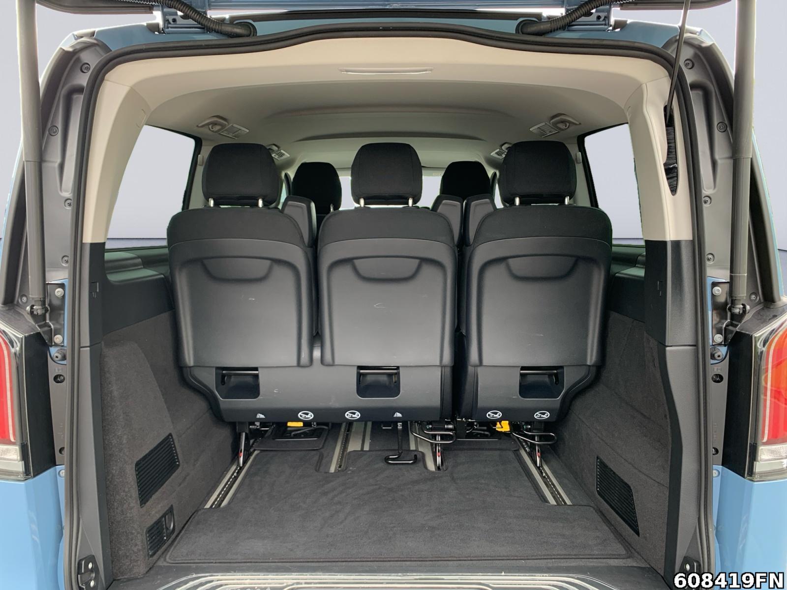 Fahrzeugabbildung Mercedes-Benz V 220 STYLE L 7 SITZE*TISCH*AHK*DISTRONIC*CARPLA