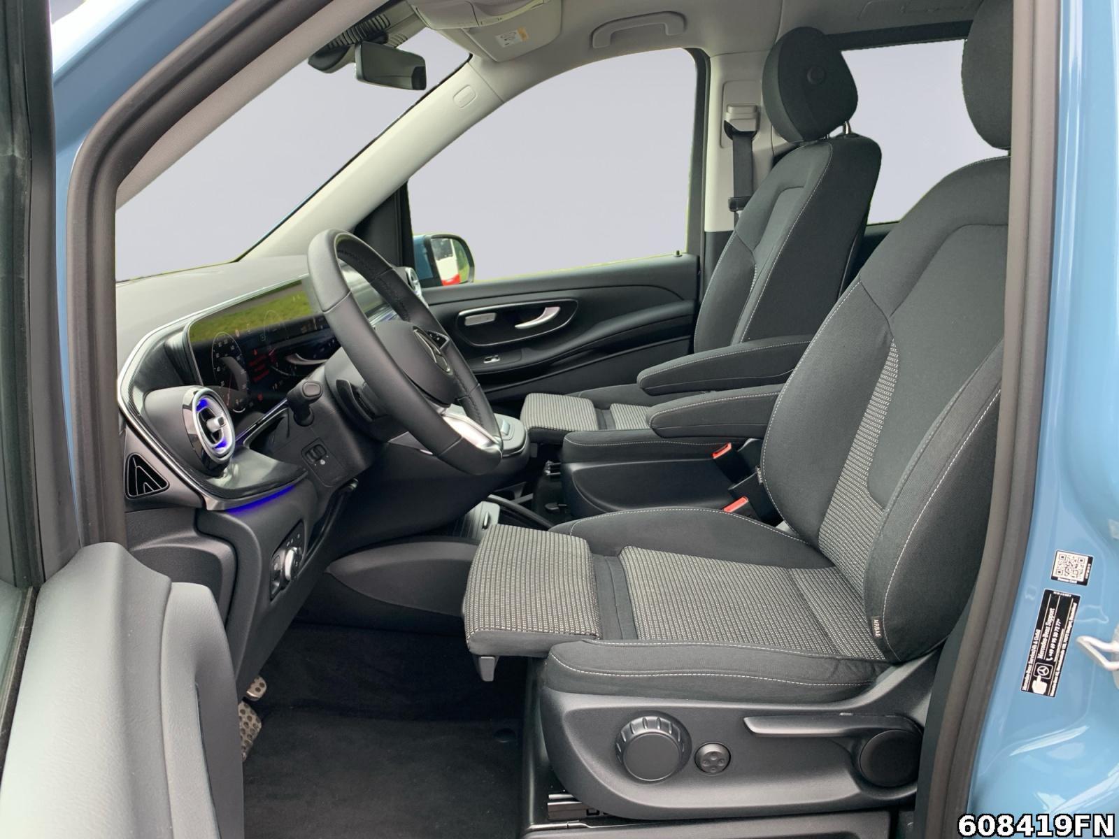 Fahrzeugabbildung Mercedes-Benz V 220 STYLE L 7 SITZE*TISCH*AHK*DISTRONIC*CARPLA