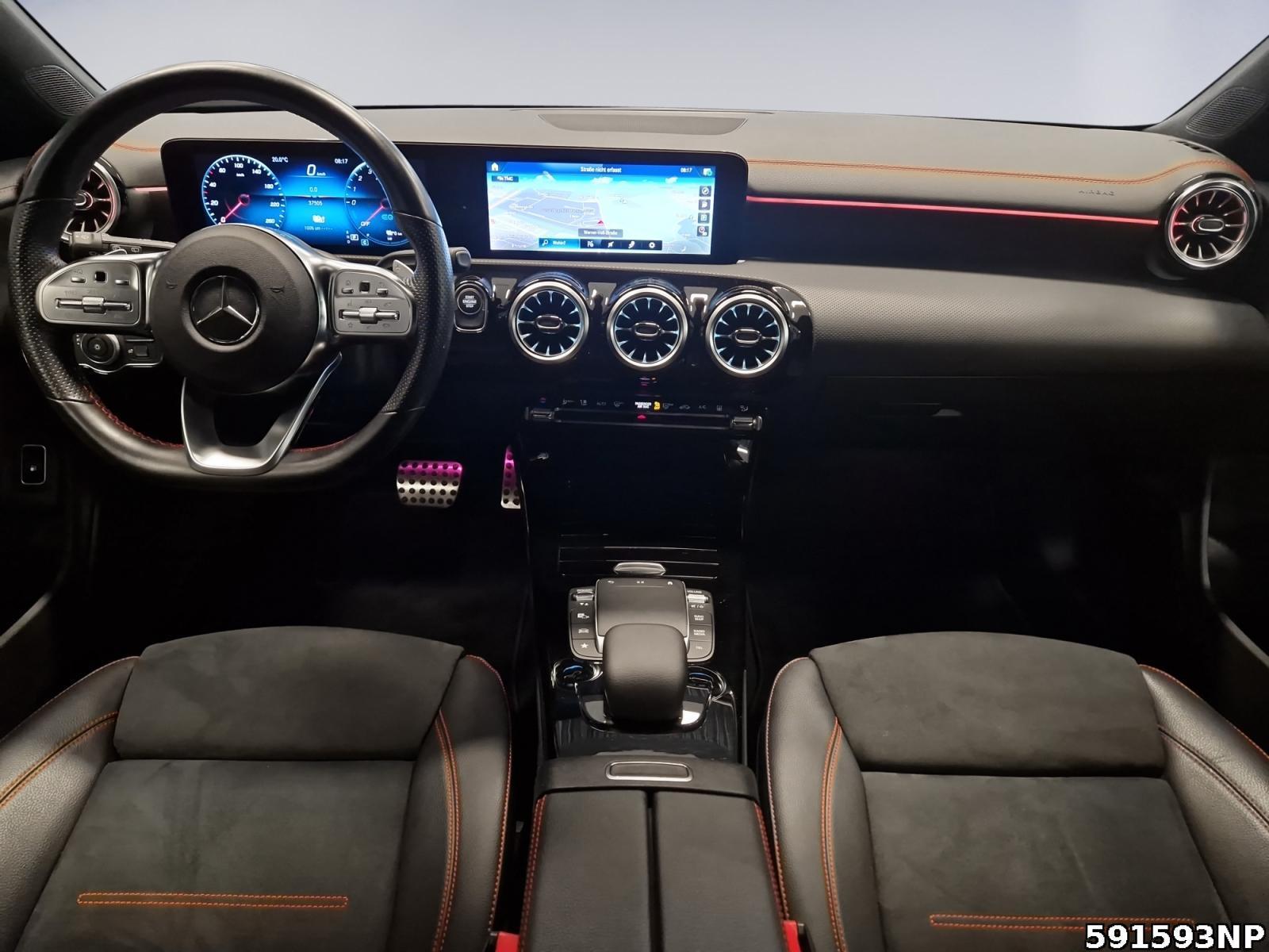 Fahrzeugabbildung Mercedes-Benz CLA 250 Shooting Brake e AMG Keyless Distronic