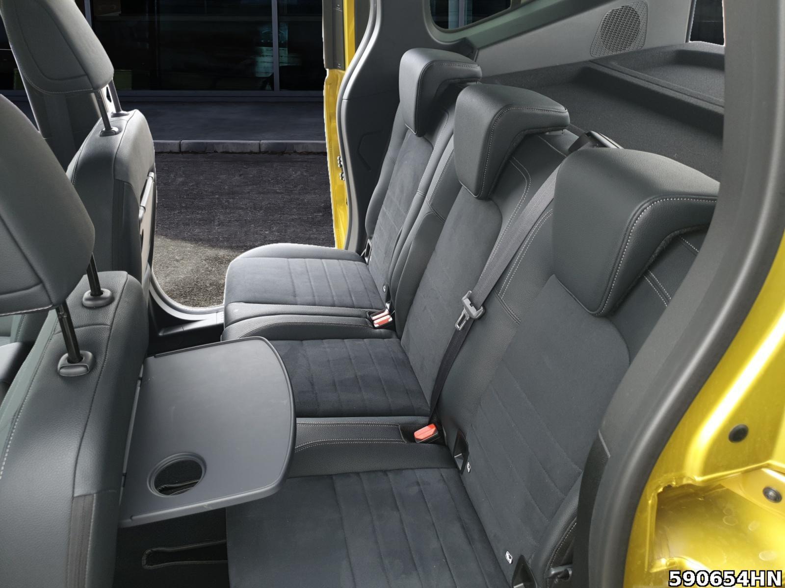 Fahrzeugabbildung Mercedes-Benz T-Klasse PRO Edition LED*7-G*Klima*AHK*Tempo*Navi