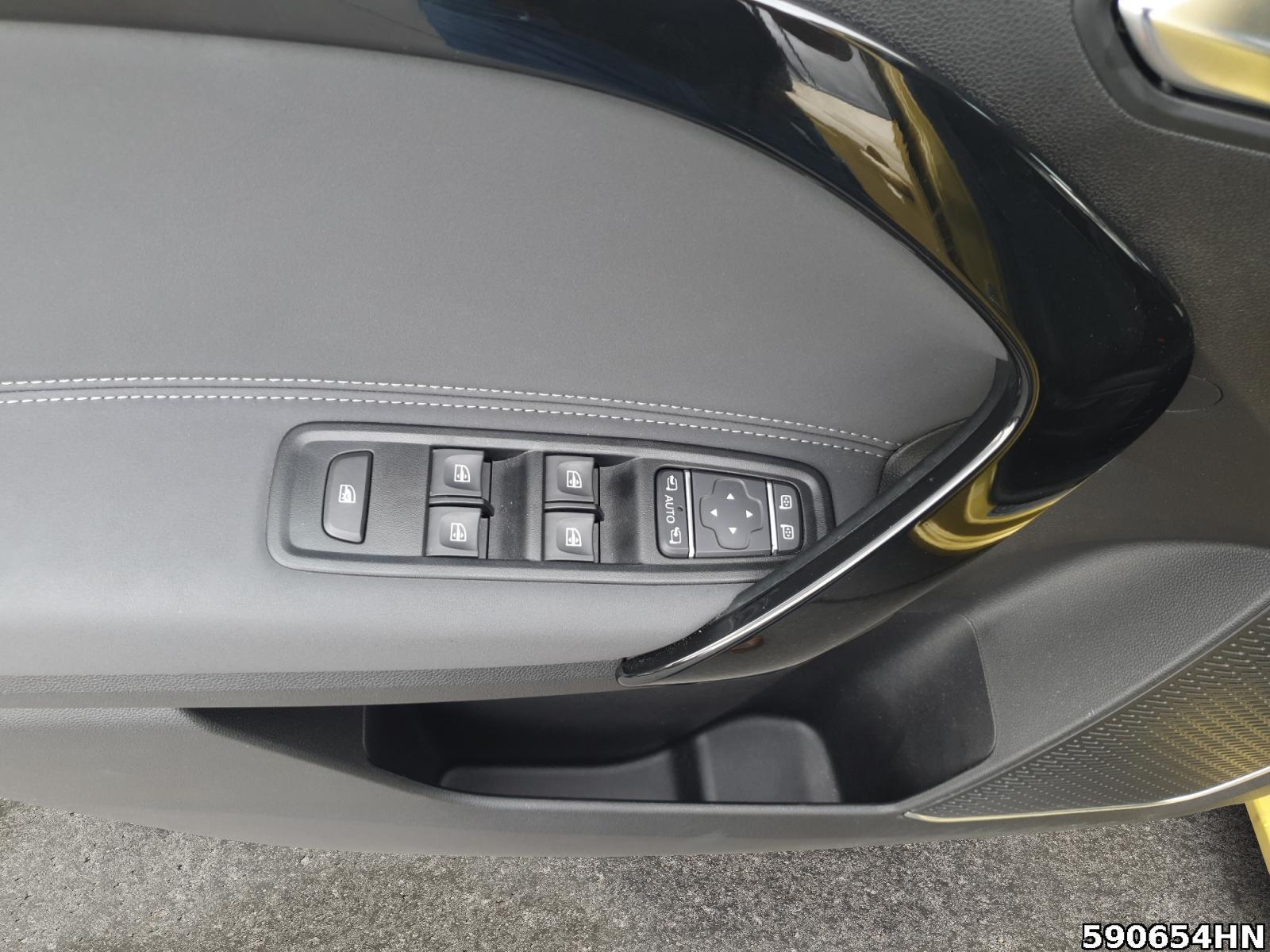 Fahrzeugabbildung Mercedes-Benz T-Klasse PRO Edition LED*7-G*Klima*AHK*Tempo*Navi