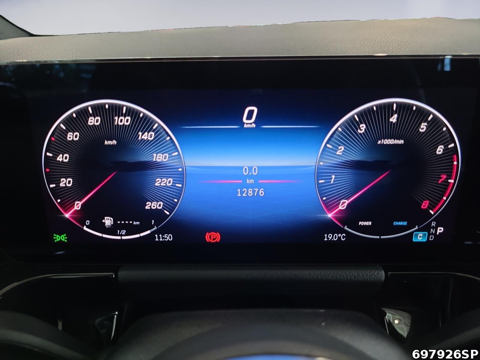 Fahrzeugabbildung Mercedes-Benz GLA 200 Progressive AHK LED KAMERA EASY-PACK DAB