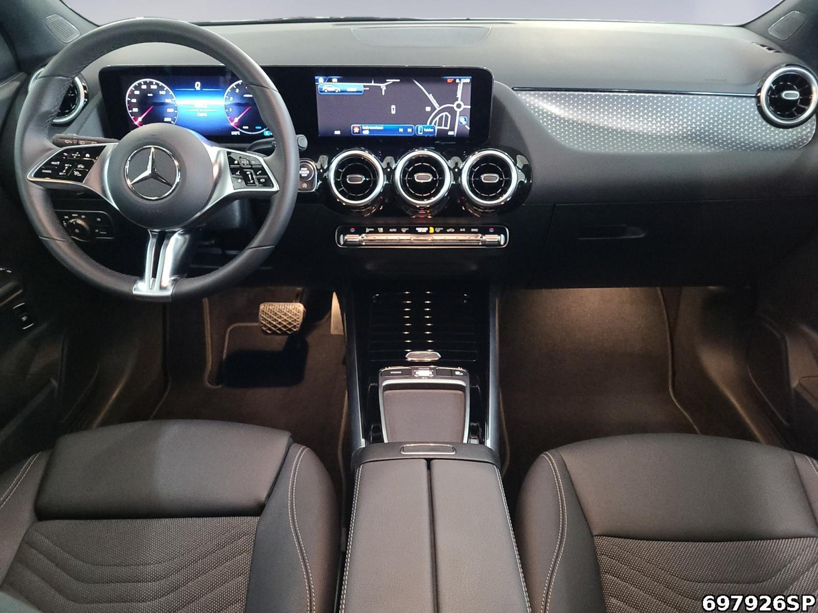 Fahrzeugabbildung Mercedes-Benz GLA 200 Progressive AHK LED KAMERA EASY-PACK DAB