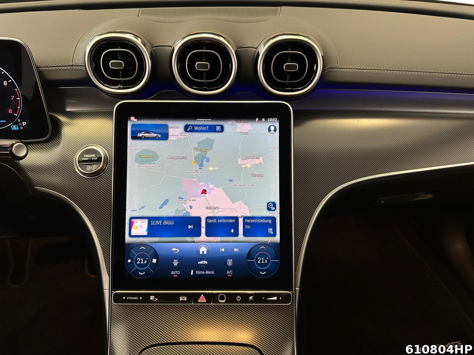 Fahrzeugabbildung Mercedes-Benz C 180 AMG Burmester Digital-Light 360° CarPlay.