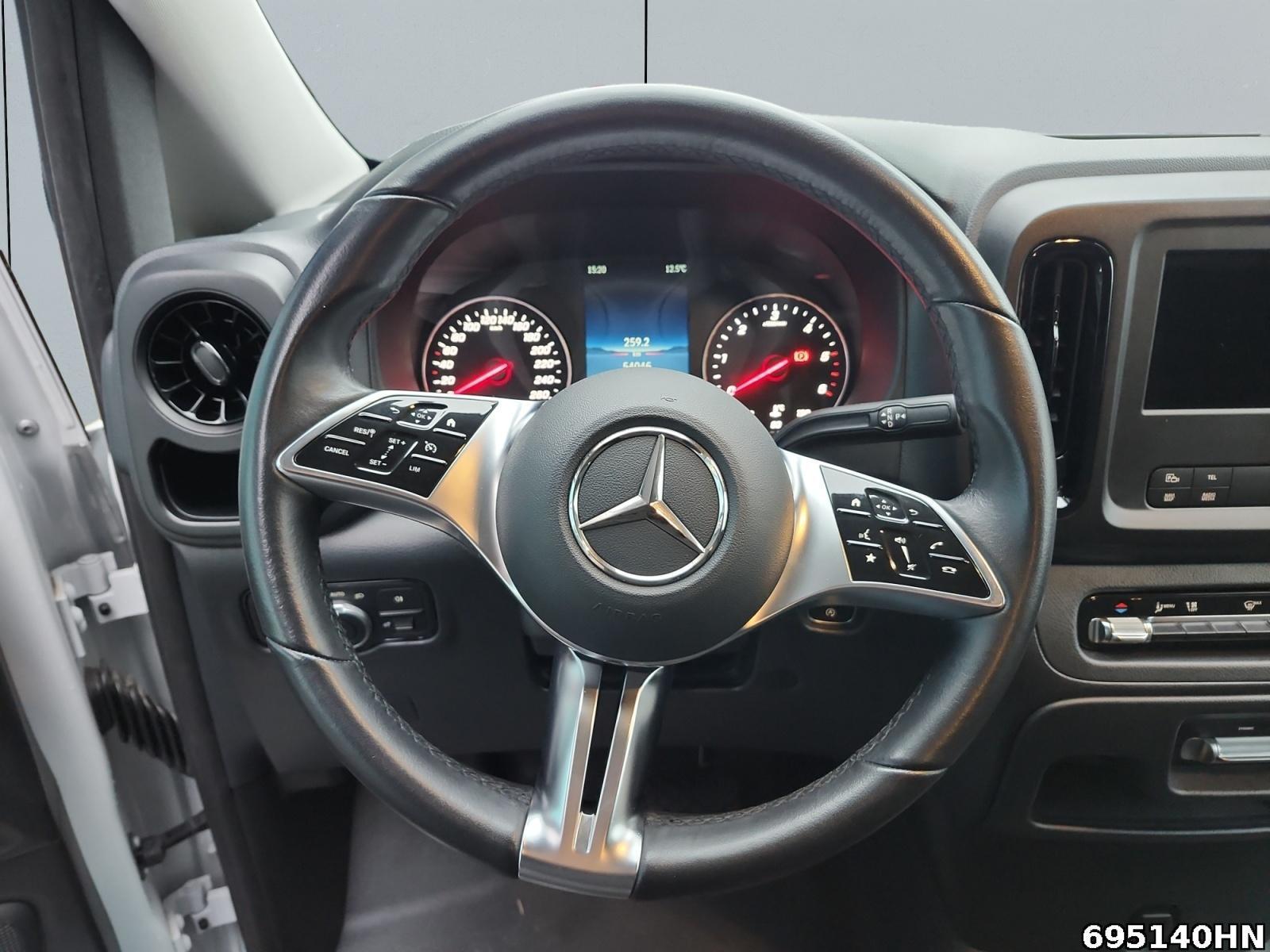 Fahrzeugabbildung Mercedes-Benz Vito 119 CDI Tourer PRO Lang