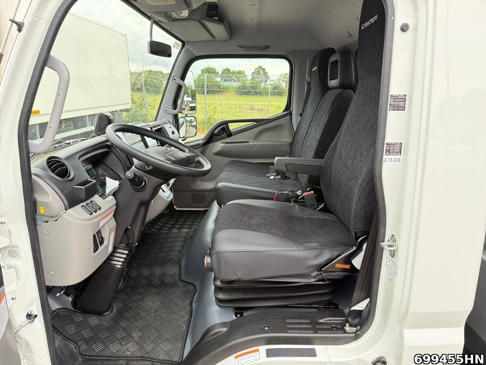 Fahrzeugabbildung FUSO Canter 3C15 AMT Pritsche Vorführfahrzeug