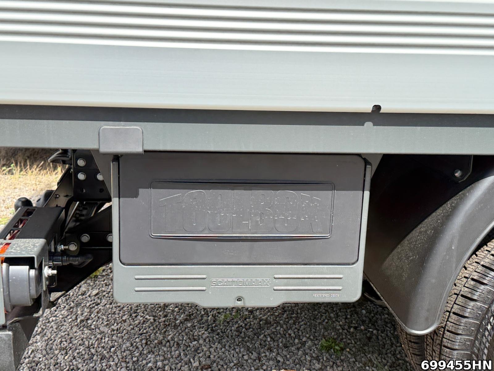 Fahrzeugabbildung FUSO Canter 3C15 AMT Pritsche Vorführfahrzeug