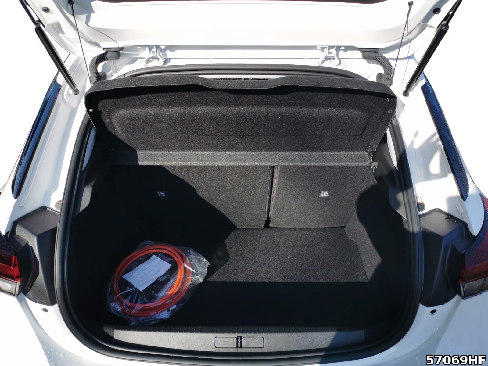 Fahrzeugabbildung Opel Corsa -e Edition