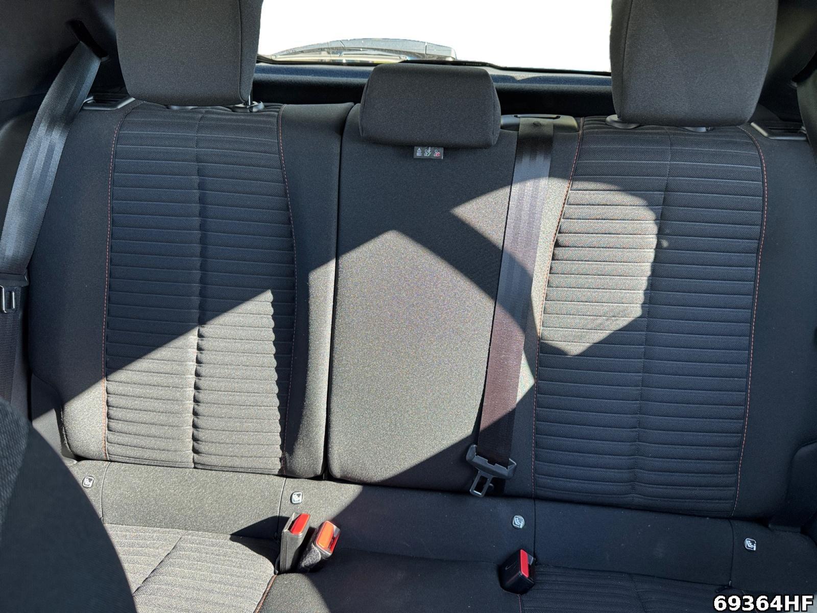 Fahrzeugabbildung Peugeot 208 Active Pack 100kW