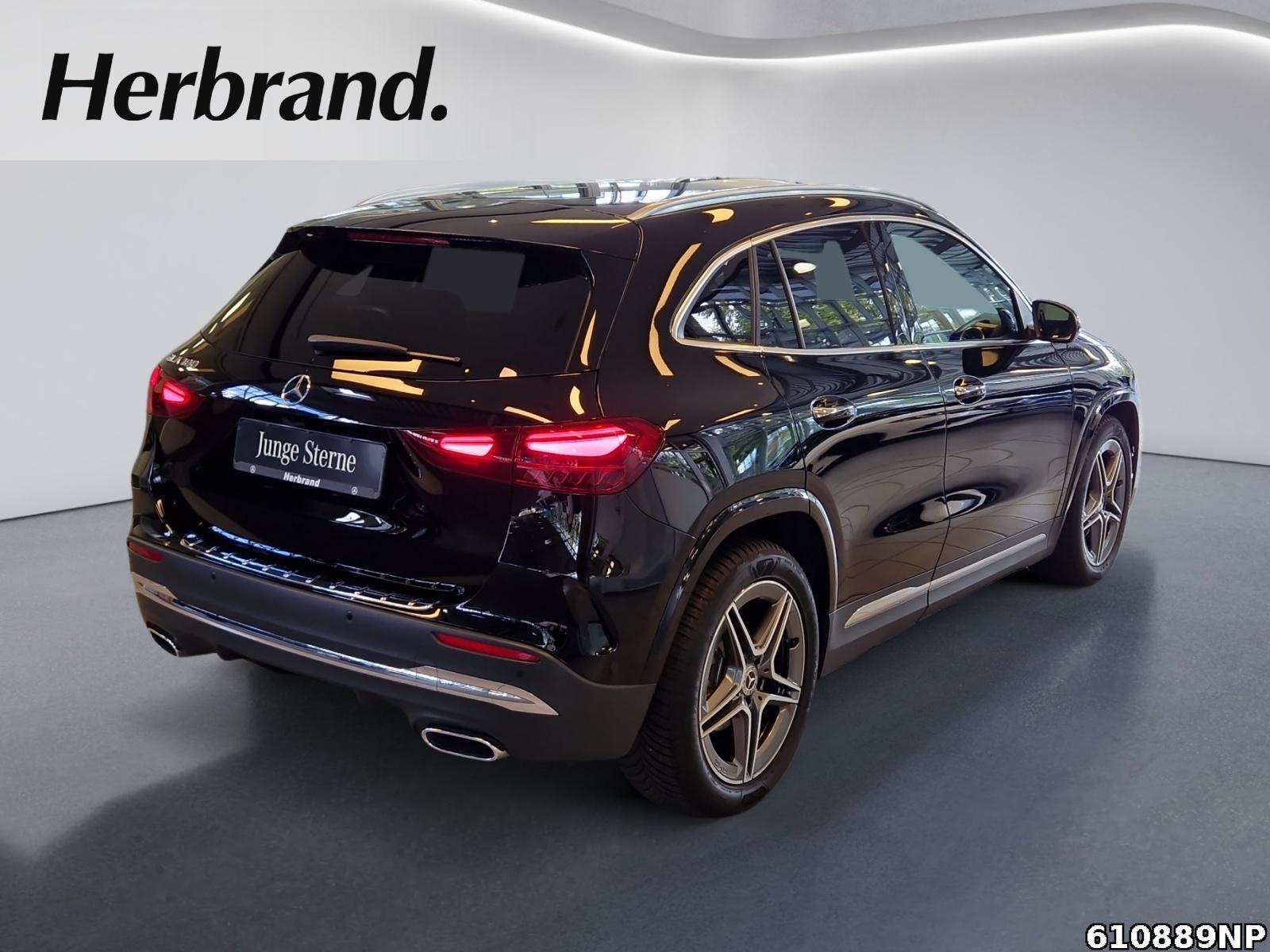 Fahrzeugabbildung Mercedes-Benz GLA 180 AMG AHK LED 360° Totwinkel 19