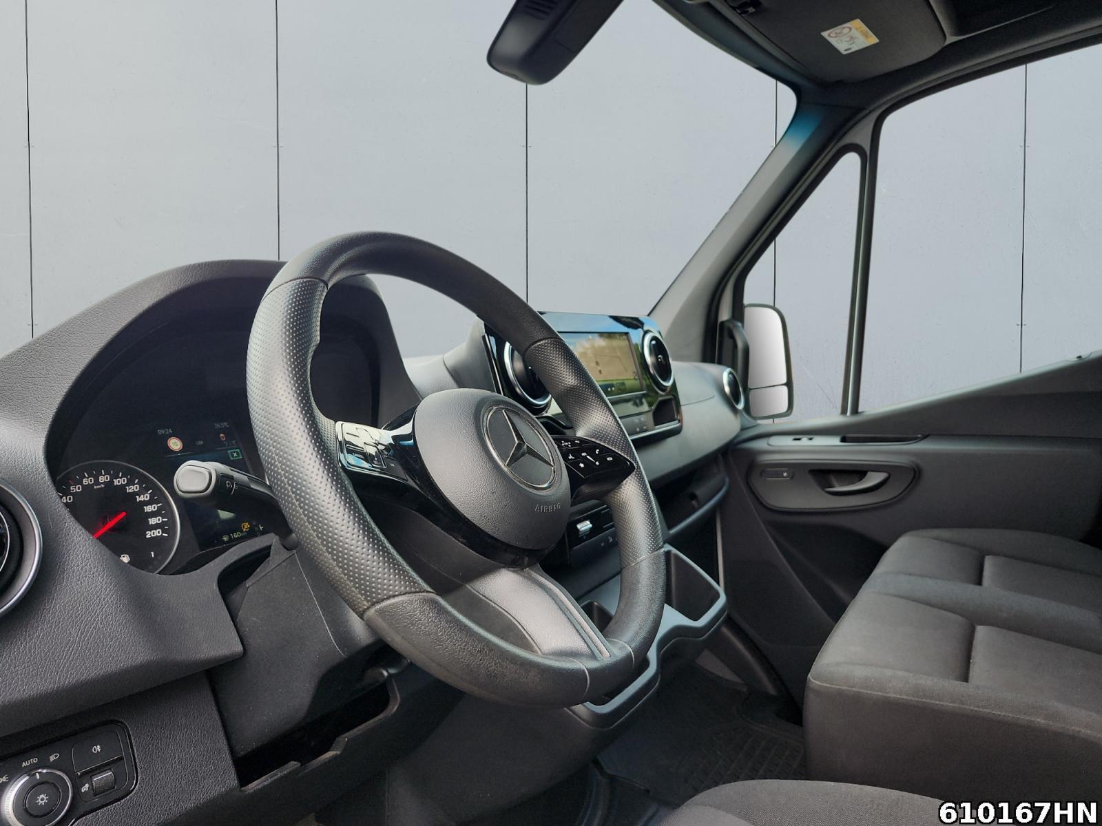 Fahrzeugabbildung Mercedes-Benz Sprinter 317 CDI Kasten PRO*Maxi*LED*Kamera*93L