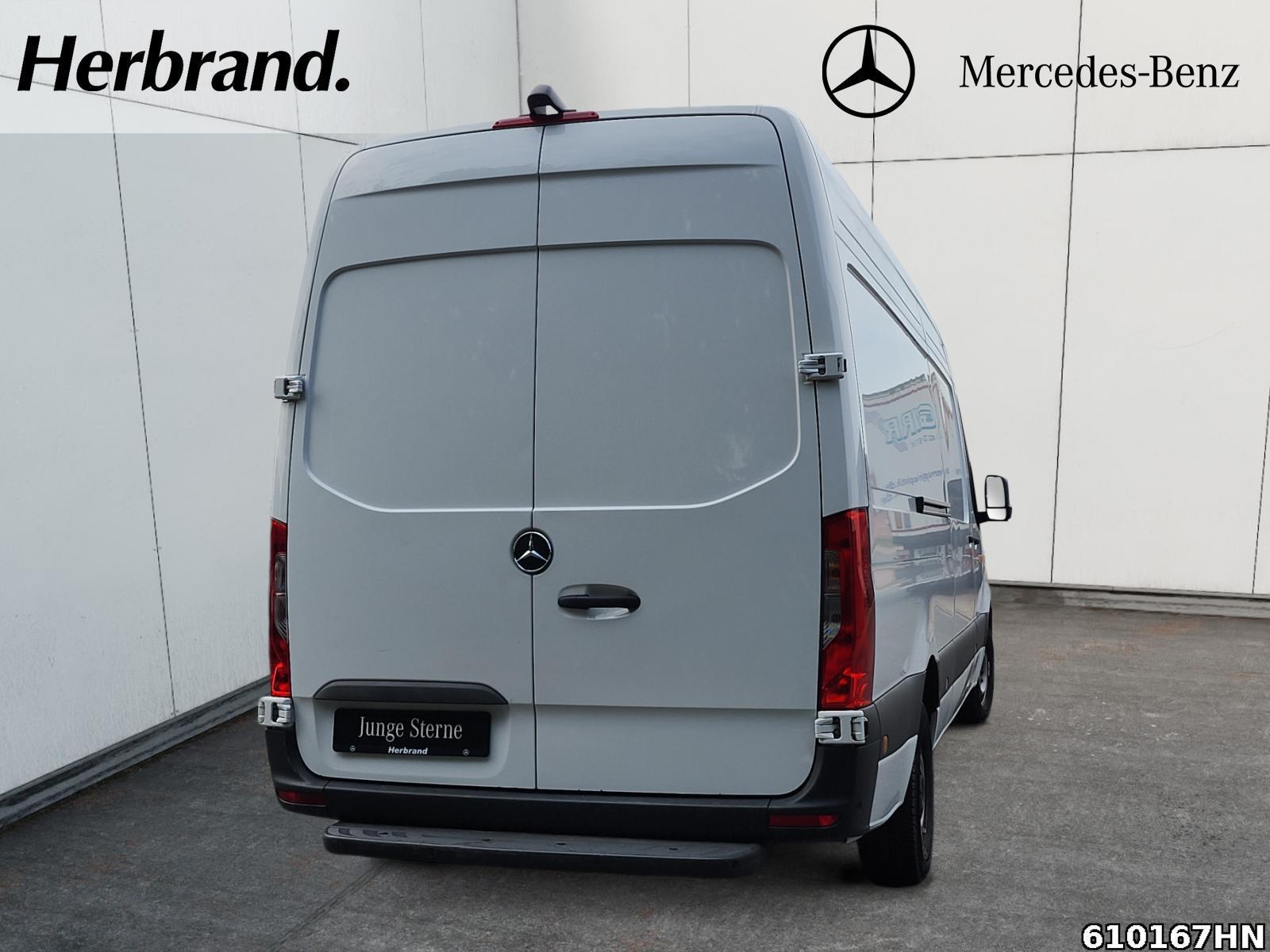 Fahrzeugabbildung Mercedes-Benz Sprinter 317 CDI Kasten PRO*Maxi*LED*Kamera*93L