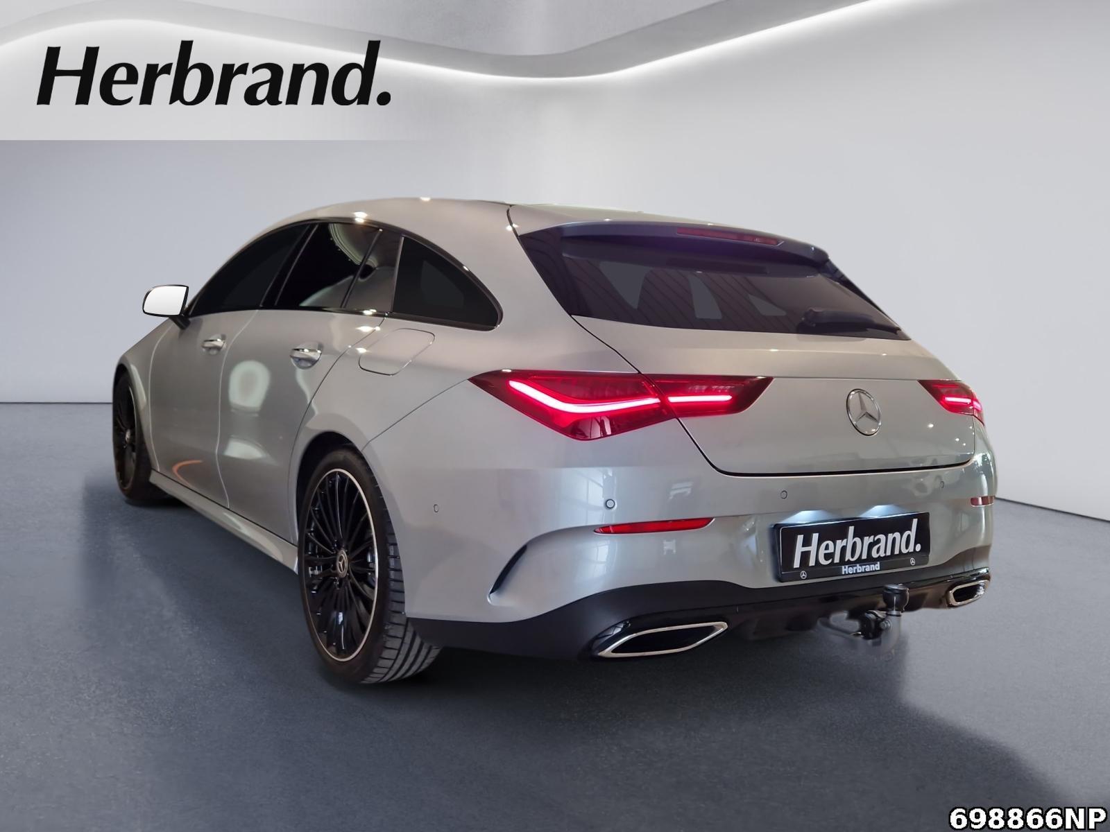 Fahrzeugabbildung Mercedes-Benz CLA 200 Shooting Brake AMG Night Panorama Burmester 360°LED
