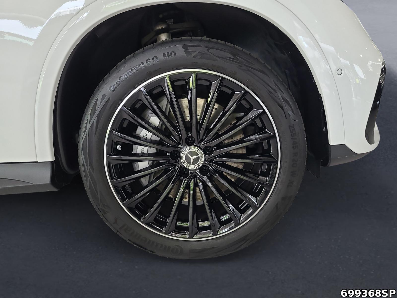 Fahrzeugabbildung Mercedes-Benz GLC 400 e 4M AMG Pano AHK DigitalLight Burm. 20