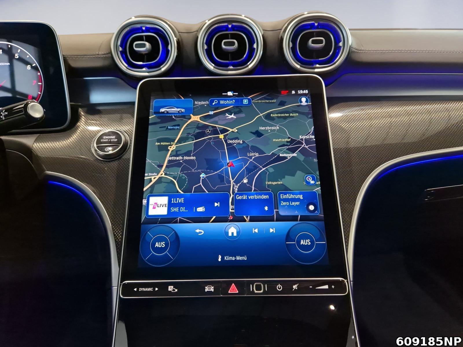 Fahrzeugabbildung Mercedes-Benz CLE 300 4M AMG Coupé Panorama DIGITAL LIGHT 360°