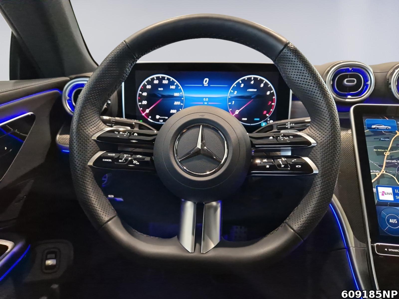 Fahrzeugabbildung Mercedes-Benz CLE 300 4M AMG Coupé Panorama DIGITAL LIGHT 360°