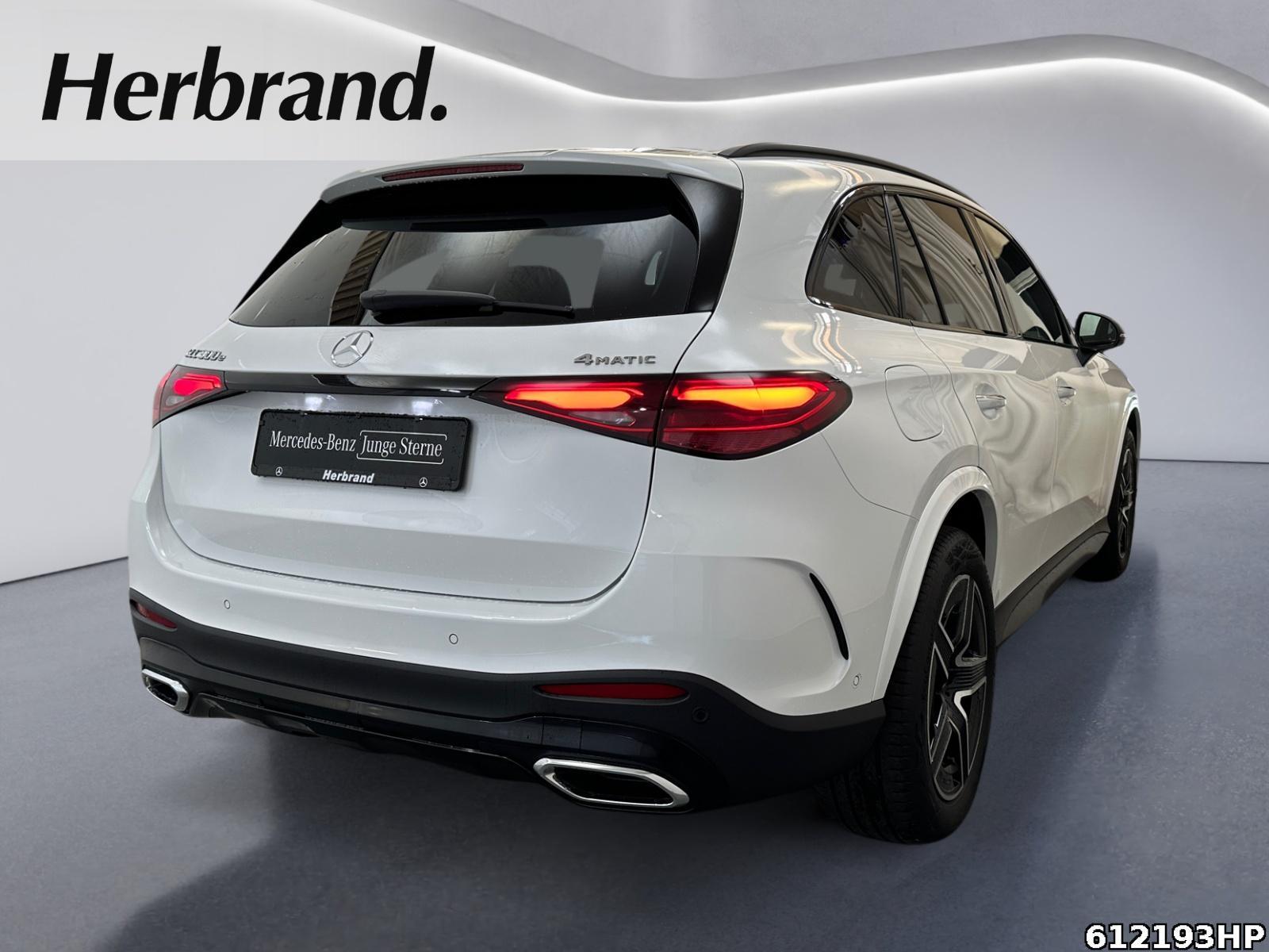 Fahrzeugabbildung Mercedes-Benz GLC 300 e 4M AMG AHK Digital Light Keyless 360°