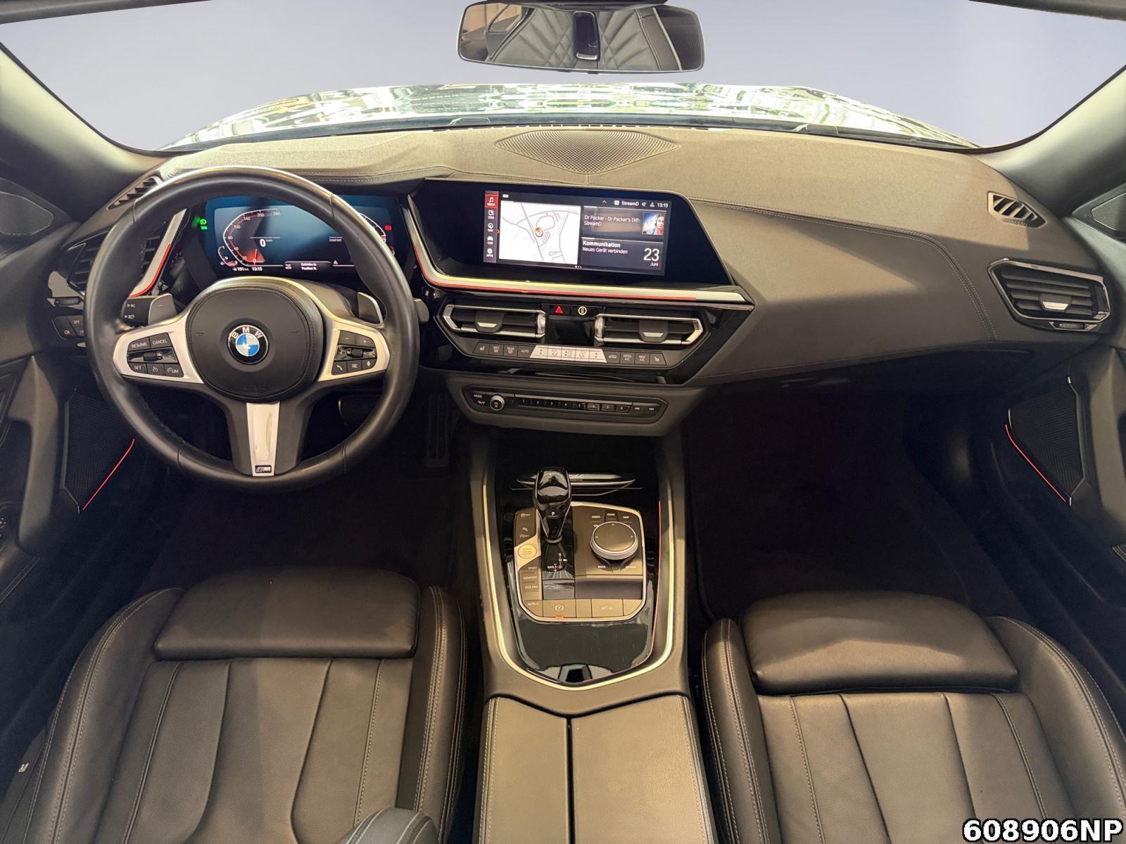 Fahrzeugabbildung BMW Z4 Roadster sDrive 20i M Sport Leder 19 Zoll LED