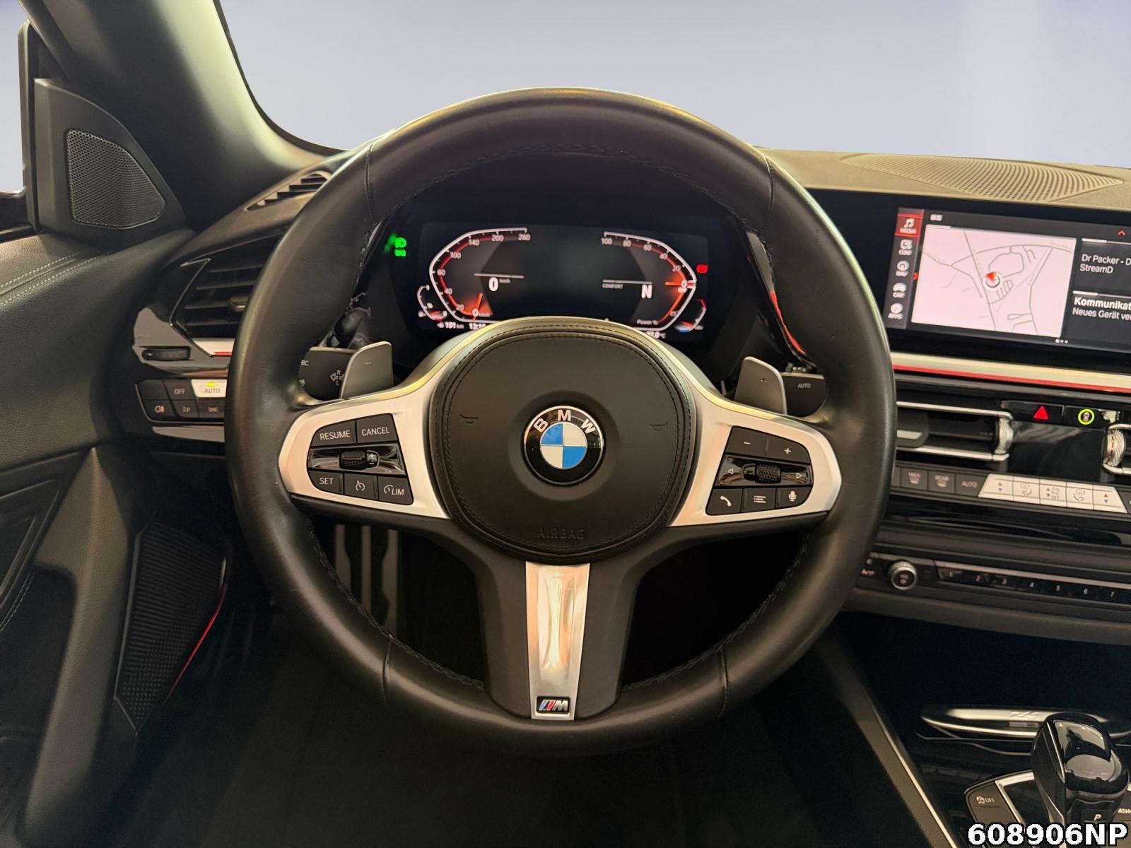 Fahrzeugabbildung BMW Z4 Roadster sDrive 20i M Sport Leder 19 Zoll LED