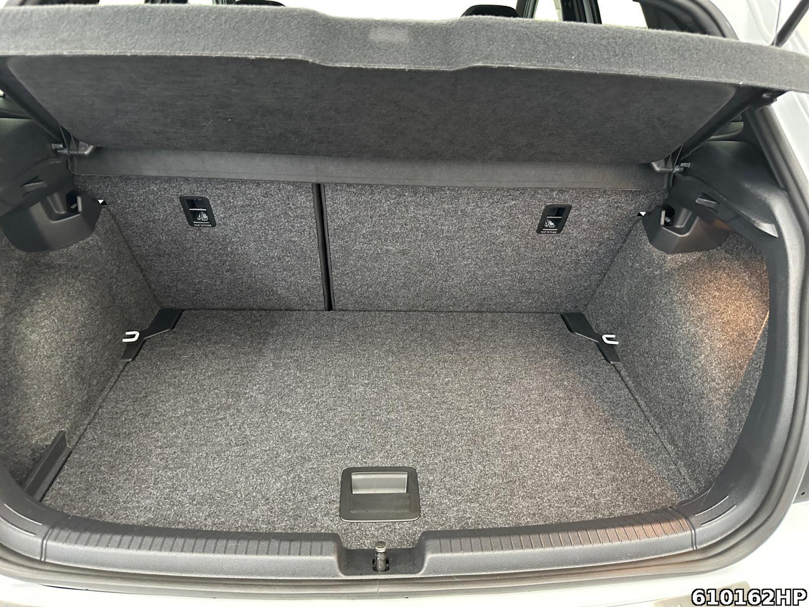 Fahrzeugabbildung Volkswagen Polo 1.0 TSI Highline LED Panorama Kamera