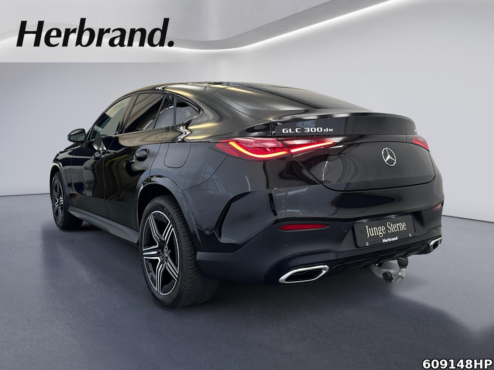 Fahrzeugabbildung Mercedes-Benz GLC 300 de 4M AMG Coupé DISTRONIC AHK 20