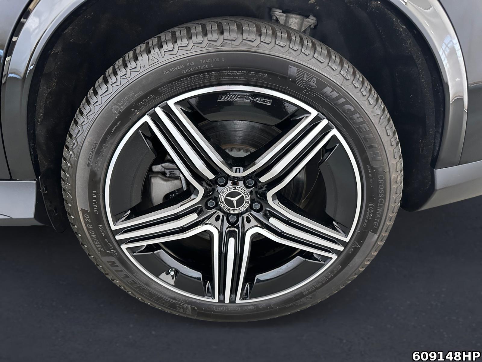 Fahrzeugabbildung Mercedes-Benz GLC 300 de 4M AMG Coupé DISTRONIC AHK 20