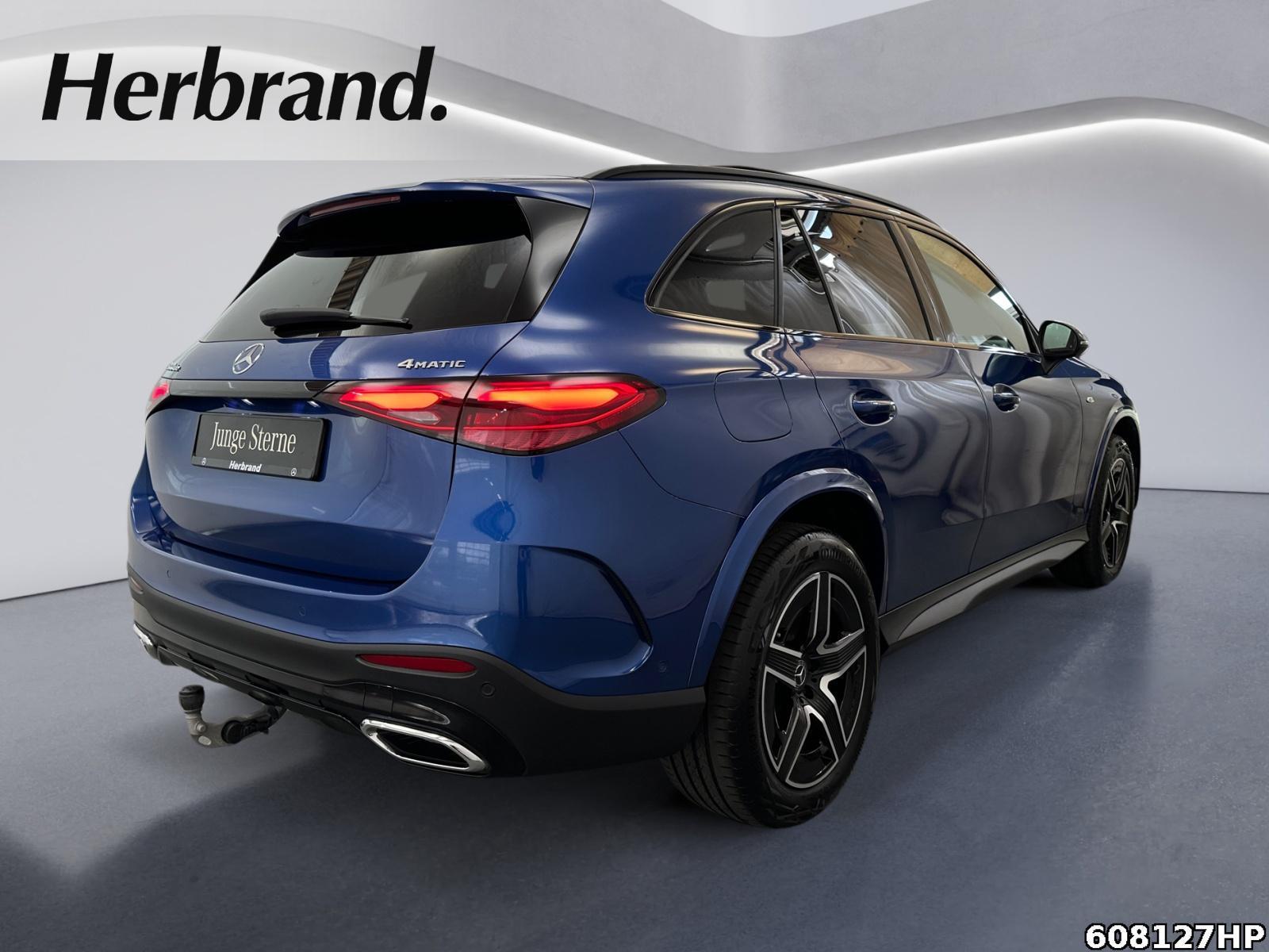 Fahrzeugabbildung Mercedes-Benz GLC 300 de 4M AMG Pano AHK Night Kamera Memory.