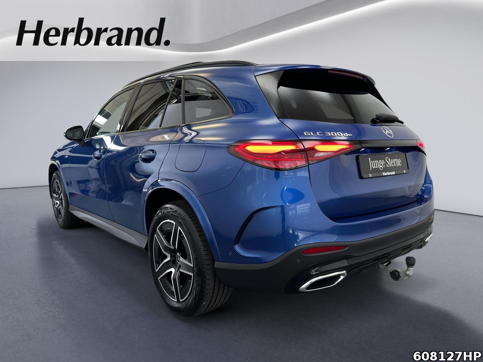 Fahrzeugabbildung Mercedes-Benz GLC 300 de 4M AMG Pano AHK Night Kamera Memory.