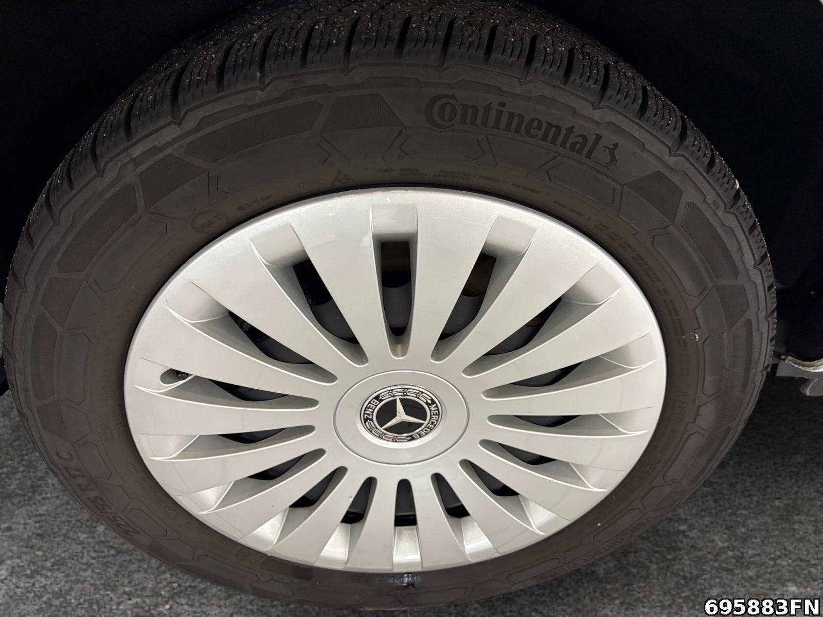 Fahrzeugabbildung Mercedes-Benz Vito 114 CDI Tourer PROEL*NAvi*Tempomat*Hecktür