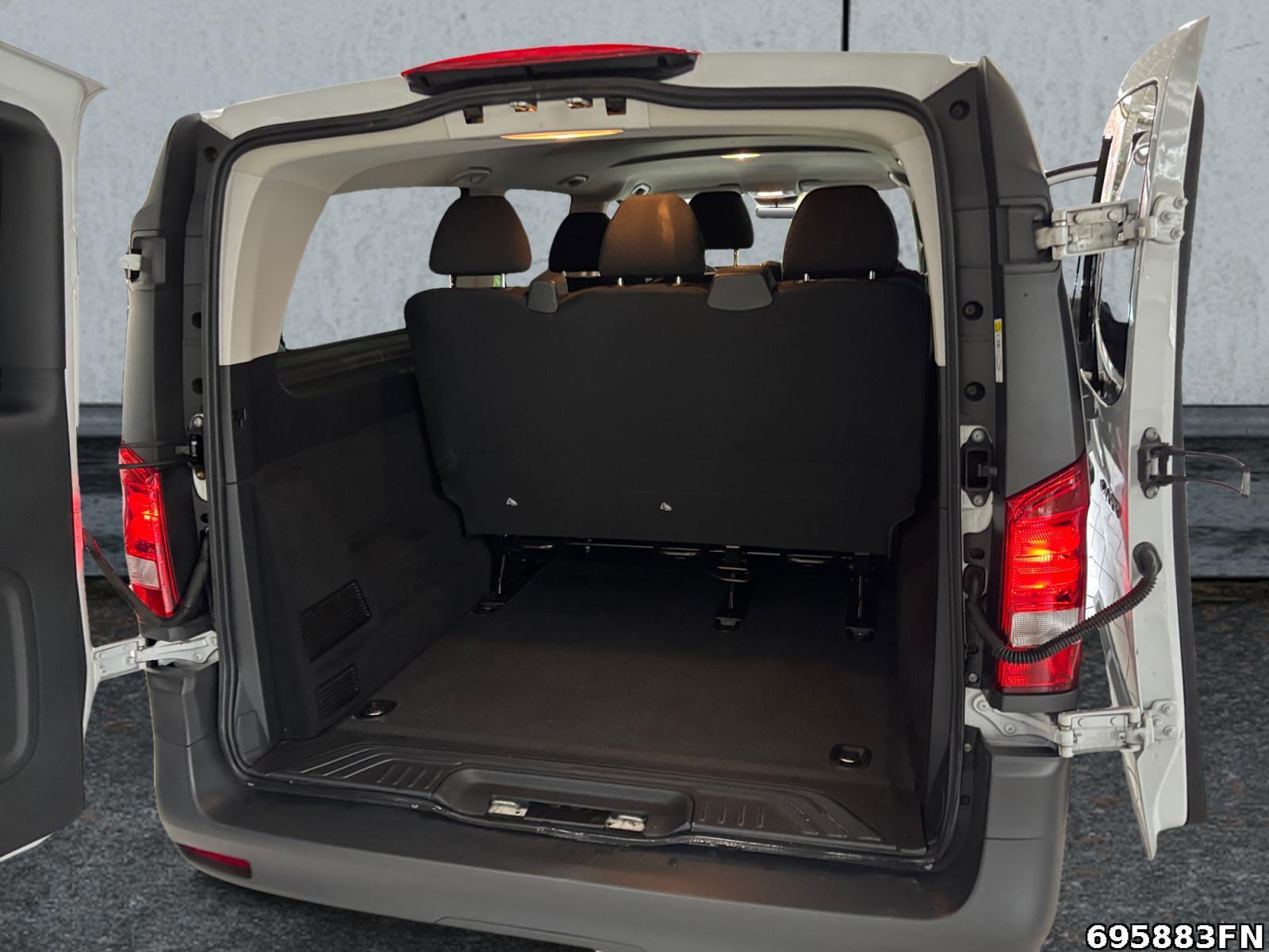 Fahrzeugabbildung Mercedes-Benz Vito 114 CDI Tourer PROEL*NAvi*Tempomat*Hecktür