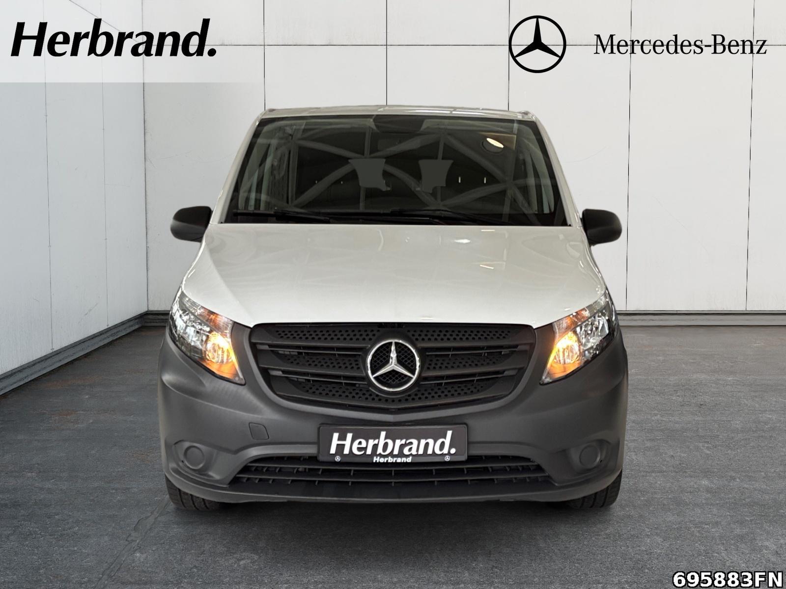 Fahrzeugabbildung Mercedes-Benz Vito 114 CDI Tourer PROEL*NAvi*Tempomat*Hecktür