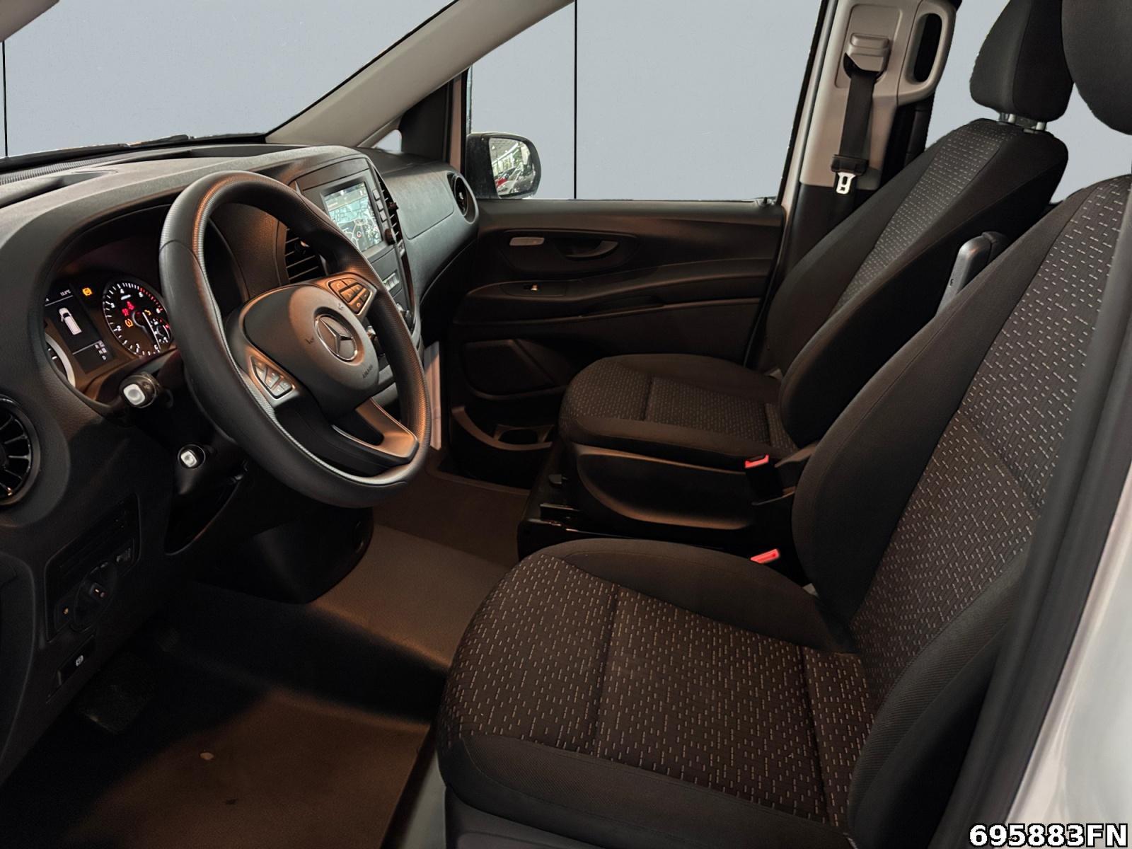Fahrzeugabbildung Mercedes-Benz Vito 114 CDI Tourer PROEL*NAvi*Tempomat*Hecktür