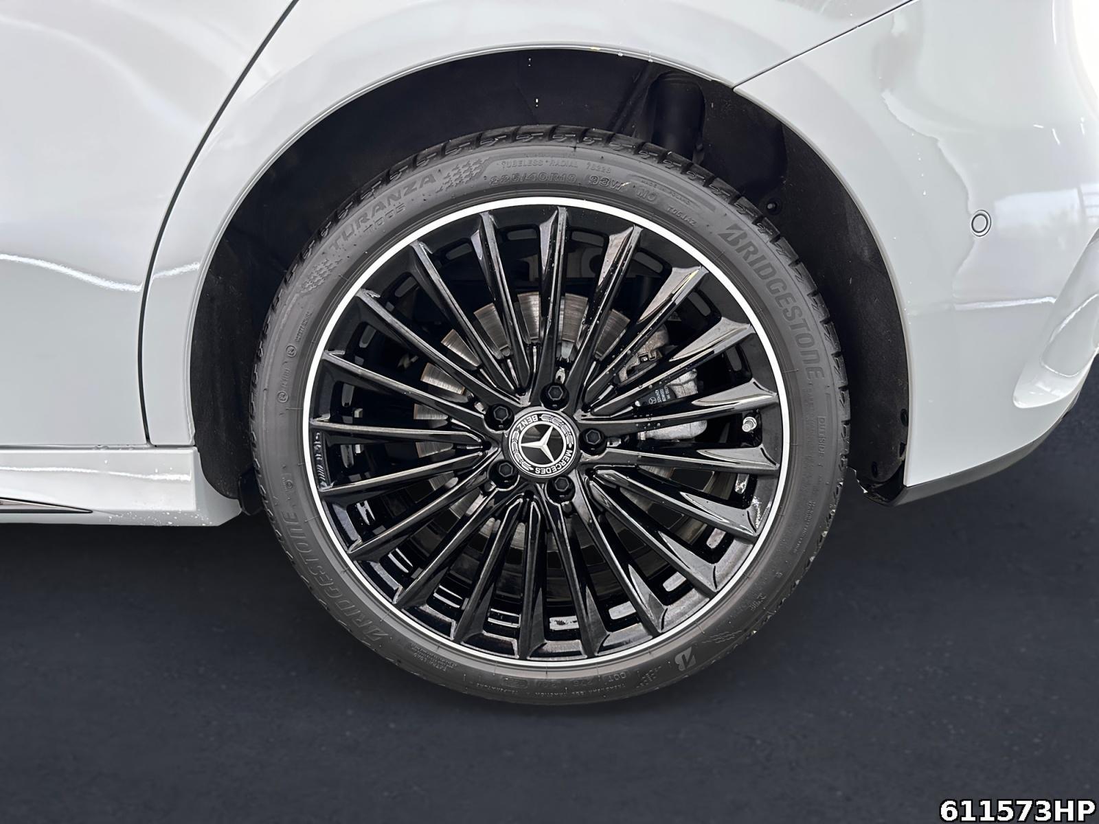 Fahrzeugabbildung Mercedes-Benz A 250 AMG Night Distronic Ambiente Totw. Keyl.