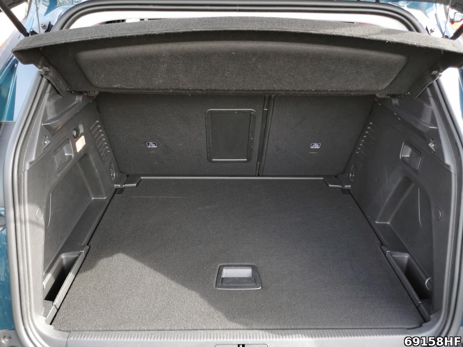 Fahrzeugabbildung Peugeot 3008 GT-Line*180°Kamera*SHZ*PDC*