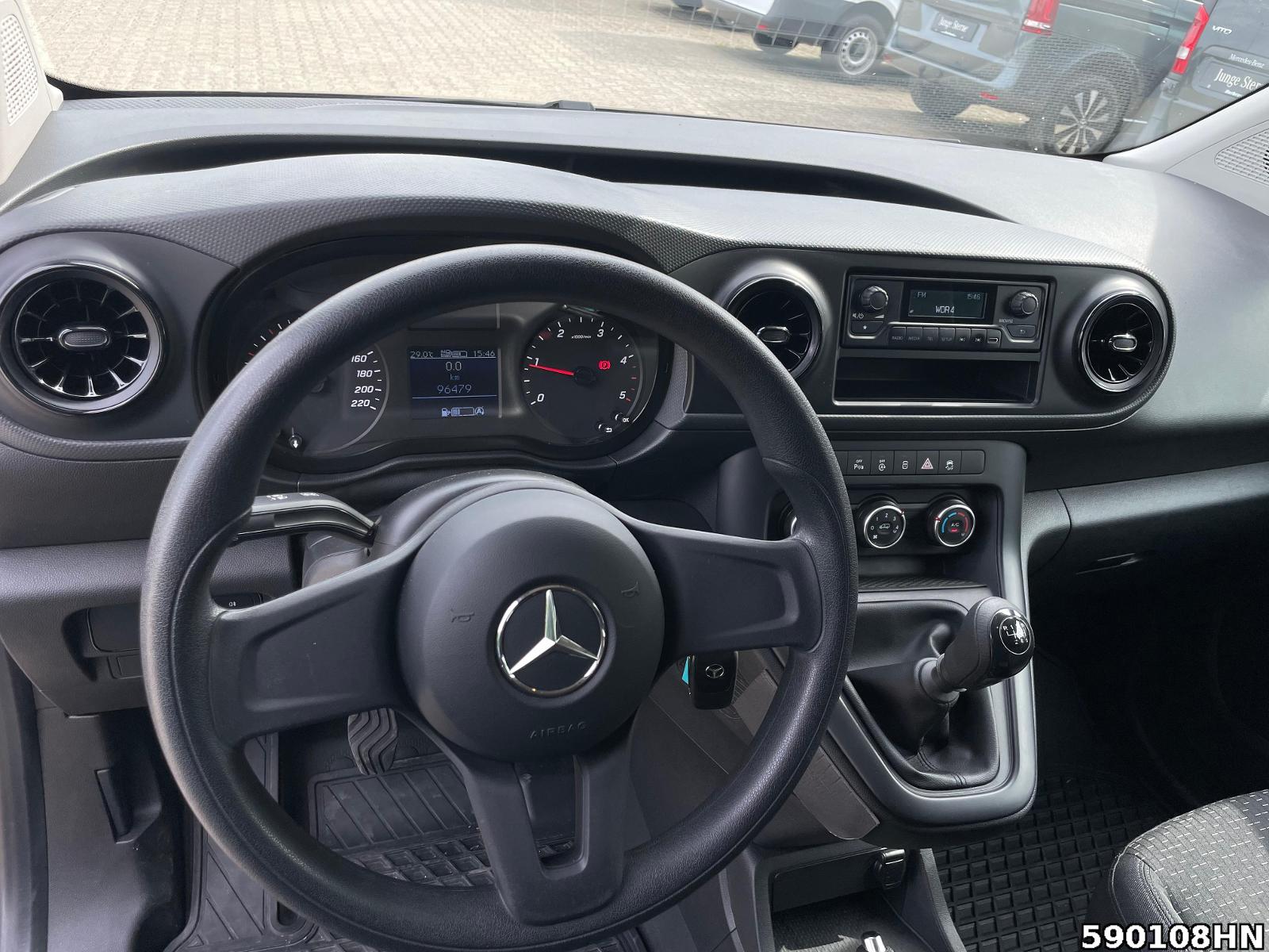 Fahrzeugabbildung Mercedes-Benz Citan 110 CDI *RADIO*KLIMA*DAB*HECKTÜREN*